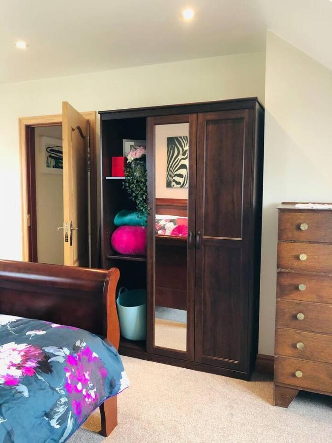 Connemara. 3 Bedroom, 8 Bed, Holiday Home Galway Exterior foto