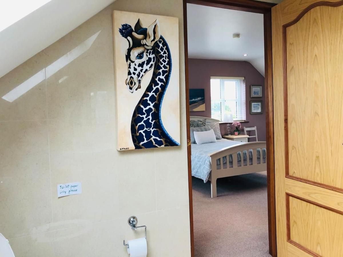 Connemara. 3 Bedroom, 8 Bed, Holiday Home Galway Exterior foto