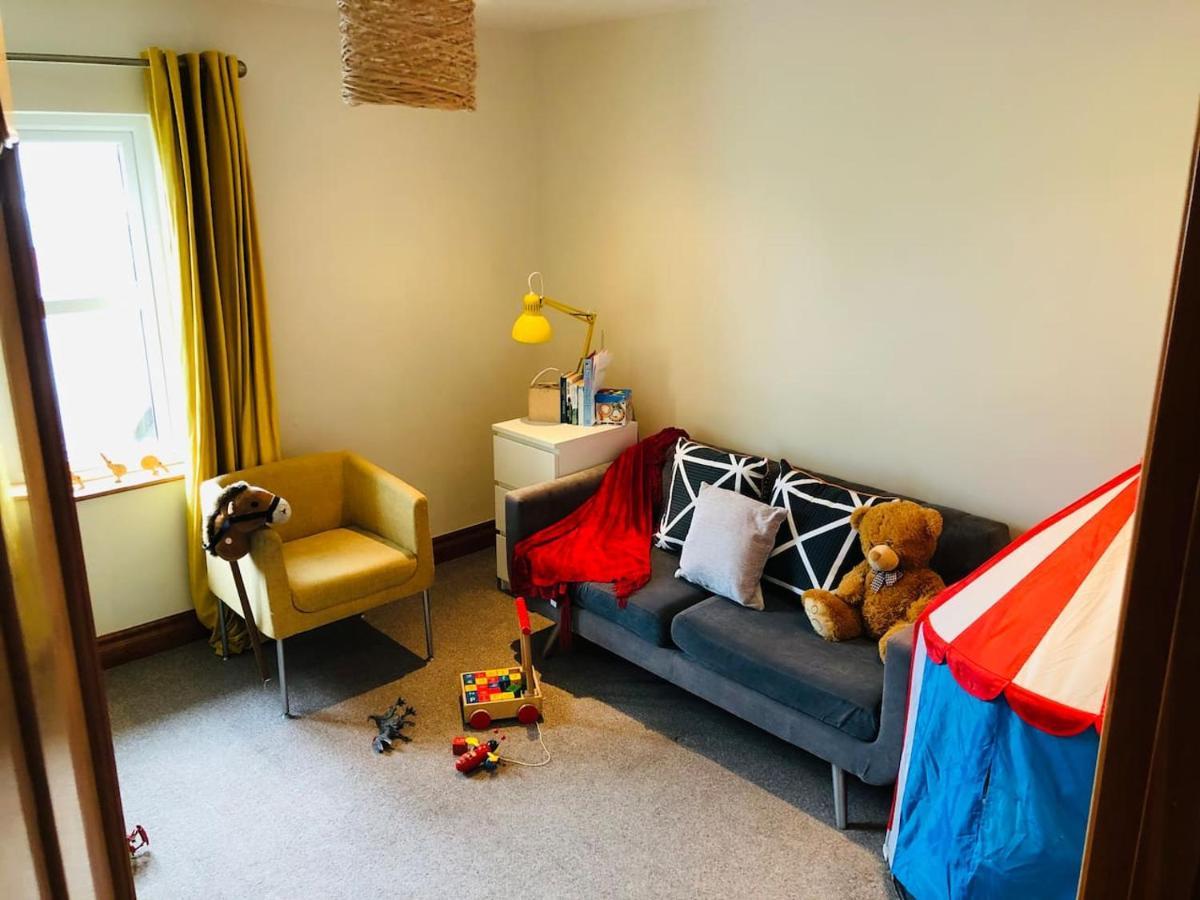 Connemara. 3 Bedroom, 8 Bed, Holiday Home Galway Exterior foto